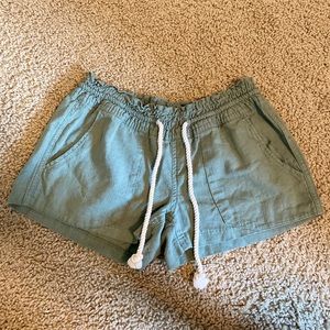 ROXY oceanside linen beach shorts